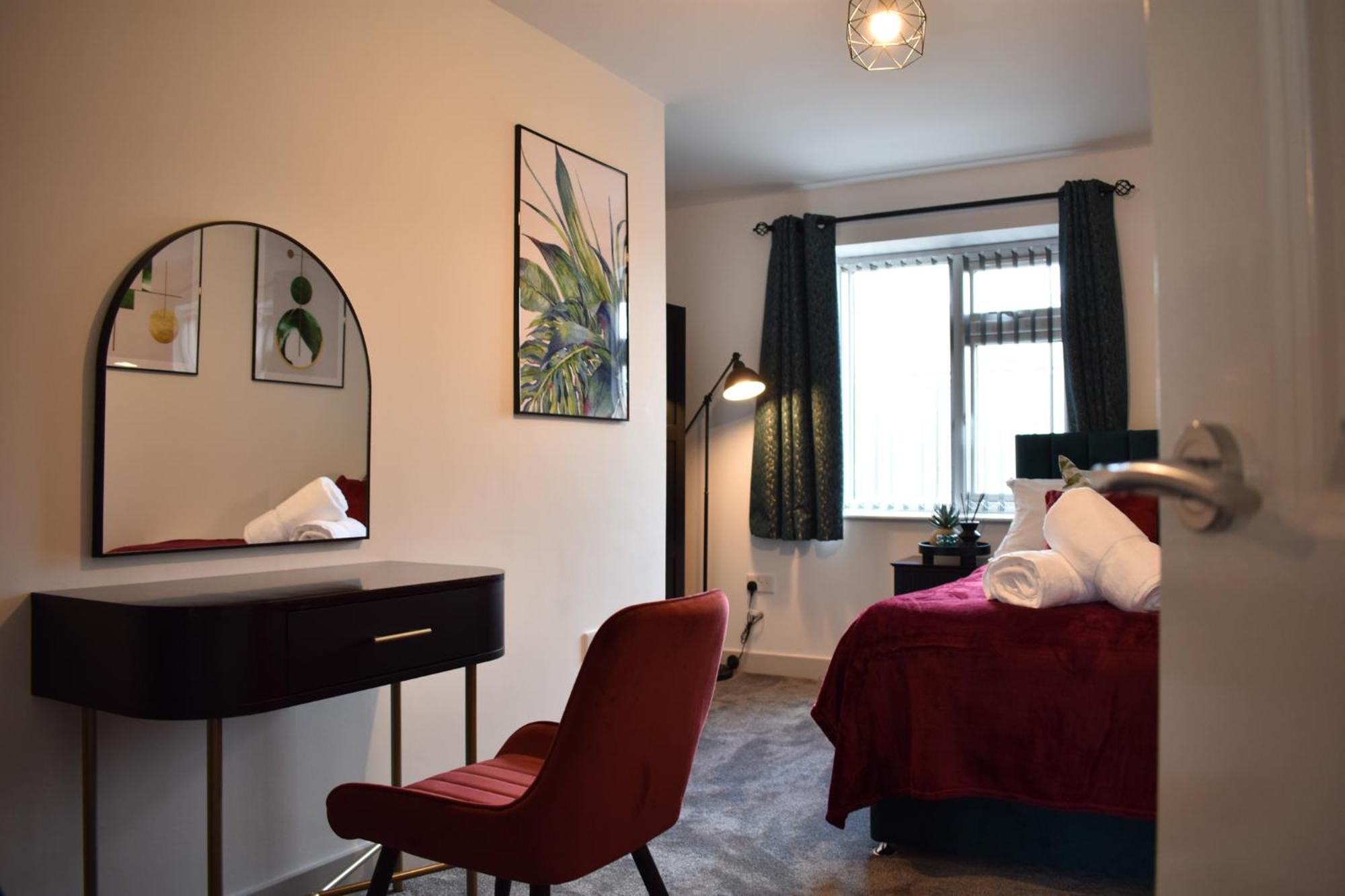 Stylish Flat Near Coop Arena & Etihad Stadium Apartment